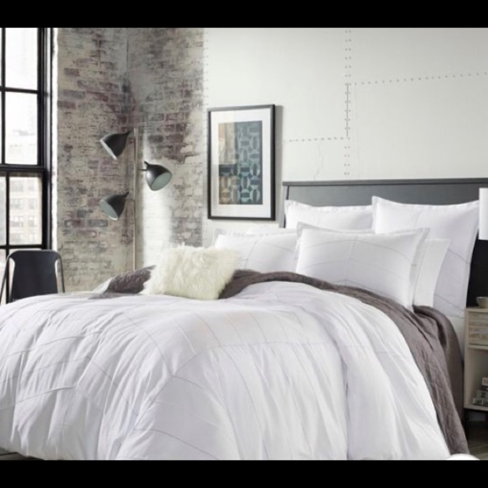 White Courtney Duvet Cover+ insert
